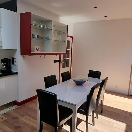 Chambre D'hotes Sde, Wc Prive Climatise Dans Loft 80m2 Espace Commun Avec Les Habitants Salon Et Cuisine